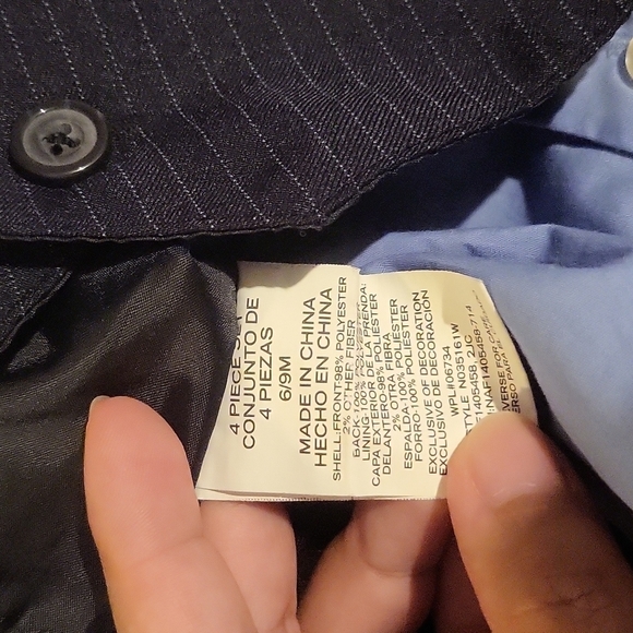 𝅺nautica Suit / Tux Set 12 mos shirt and blazer and 6-9 mos vest - Picture 3 of 3